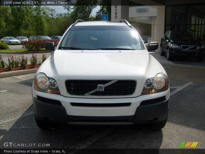 Ice White / Taupe 2006 Volvo XC90 2.5T