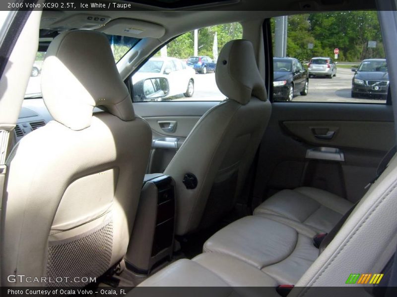 Ice White / Taupe 2006 Volvo XC90 2.5T