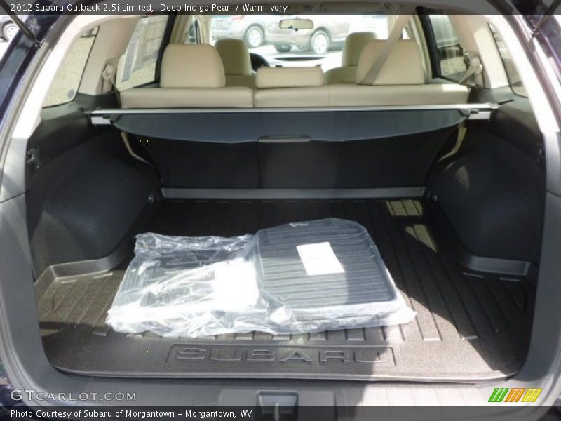 Deep Indigo Pearl / Warm Ivory 2012 Subaru Outback 2.5i Limited