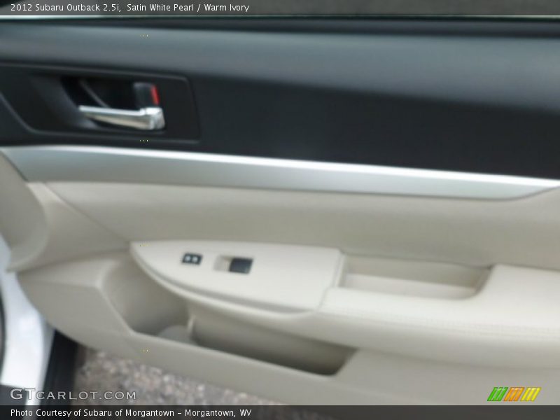 Satin White Pearl / Warm Ivory 2012 Subaru Outback 2.5i