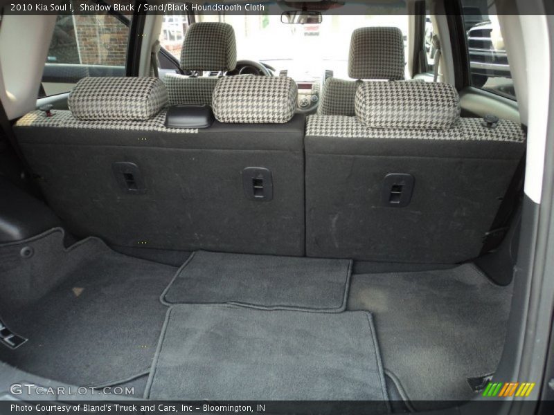 Shadow Black / Sand/Black Houndstooth Cloth 2010 Kia Soul !