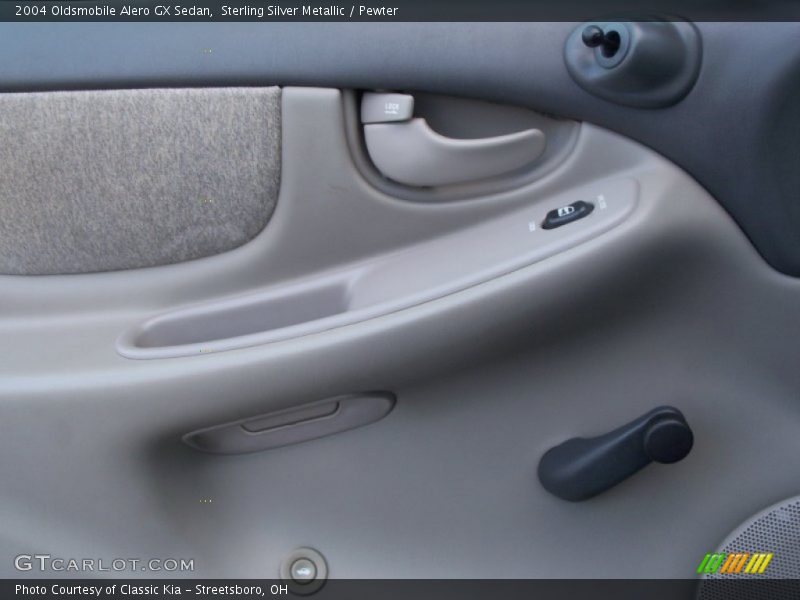Sterling Silver Metallic / Pewter 2004 Oldsmobile Alero GX Sedan