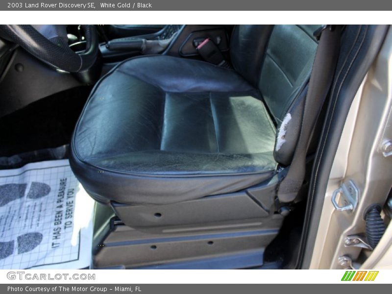 White Gold / Black 2003 Land Rover Discovery SE