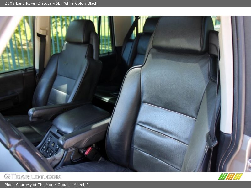 White Gold / Black 2003 Land Rover Discovery SE
