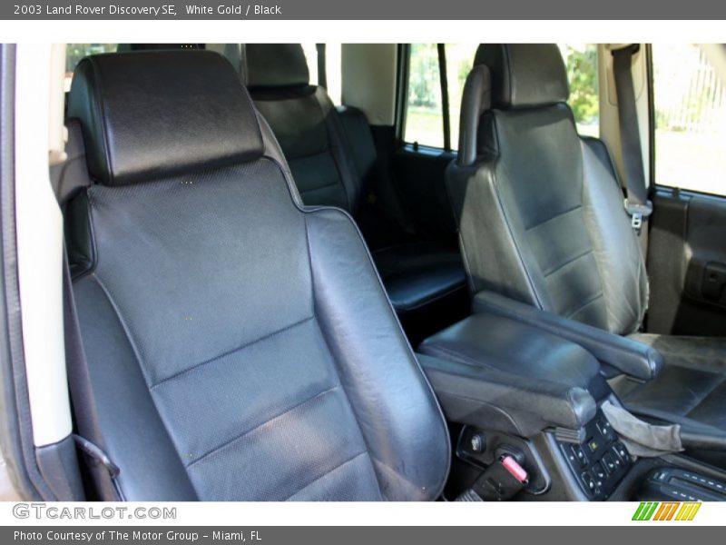 White Gold / Black 2003 Land Rover Discovery SE
