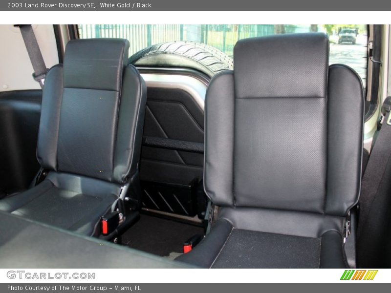 White Gold / Black 2003 Land Rover Discovery SE