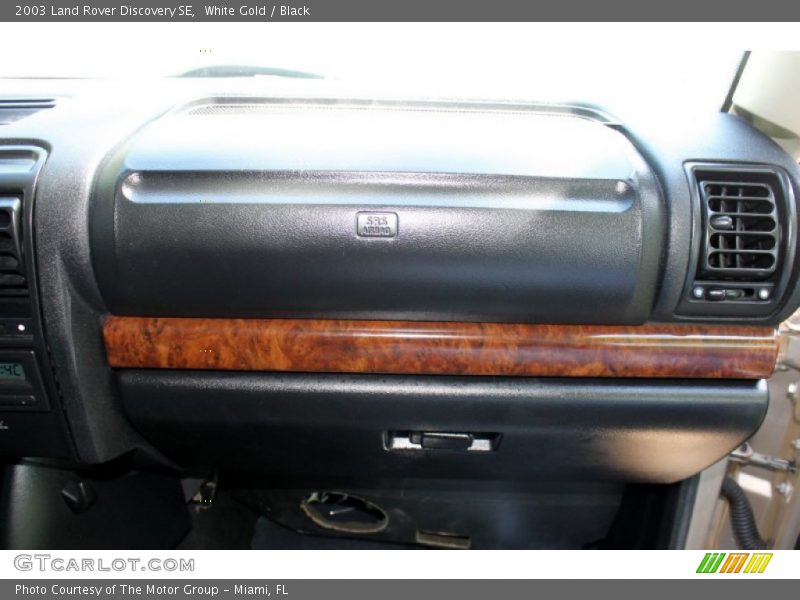 White Gold / Black 2003 Land Rover Discovery SE