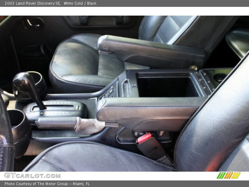 White Gold / Black 2003 Land Rover Discovery SE