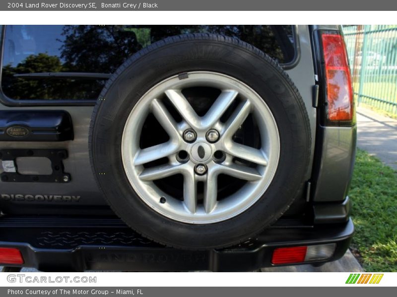 Bonatti Grey / Black 2004 Land Rover Discovery SE