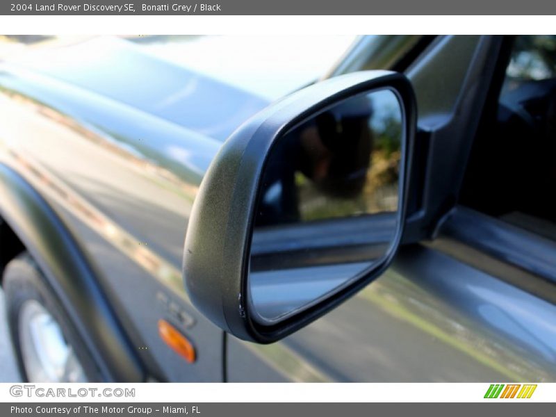 Bonatti Grey / Black 2004 Land Rover Discovery SE