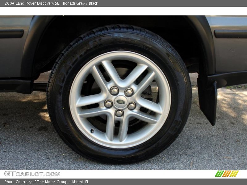 Bonatti Grey / Black 2004 Land Rover Discovery SE