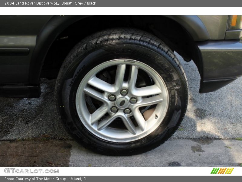 Bonatti Grey / Black 2004 Land Rover Discovery SE