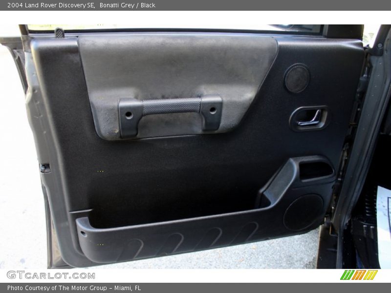 Bonatti Grey / Black 2004 Land Rover Discovery SE
