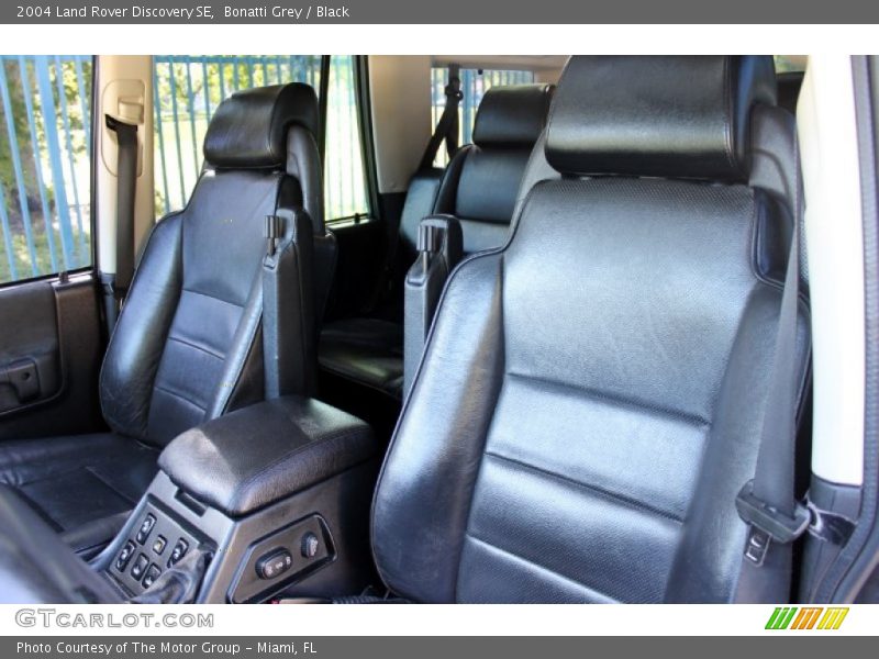 Bonatti Grey / Black 2004 Land Rover Discovery SE