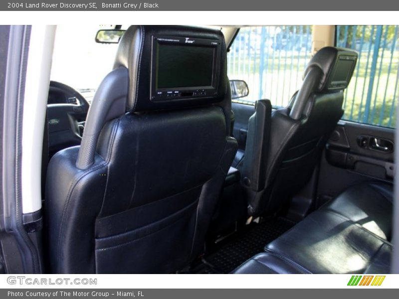 Bonatti Grey / Black 2004 Land Rover Discovery SE