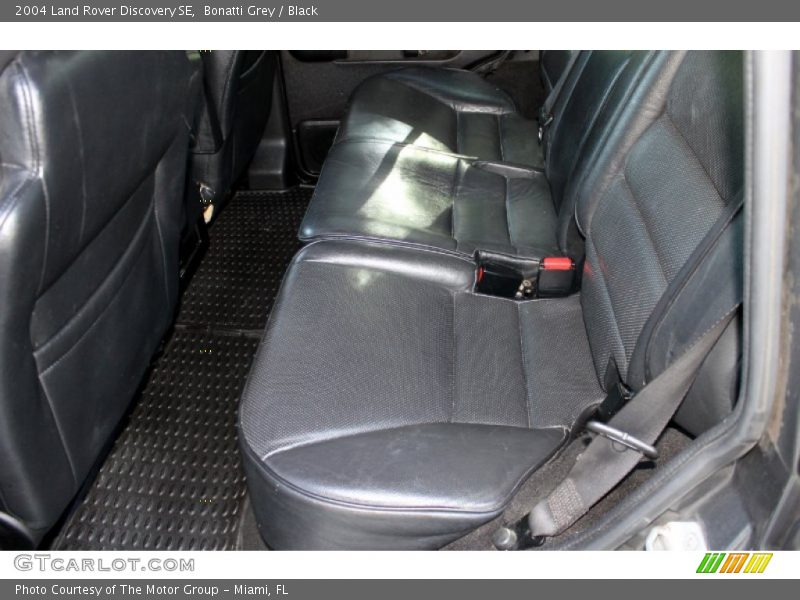 Bonatti Grey / Black 2004 Land Rover Discovery SE