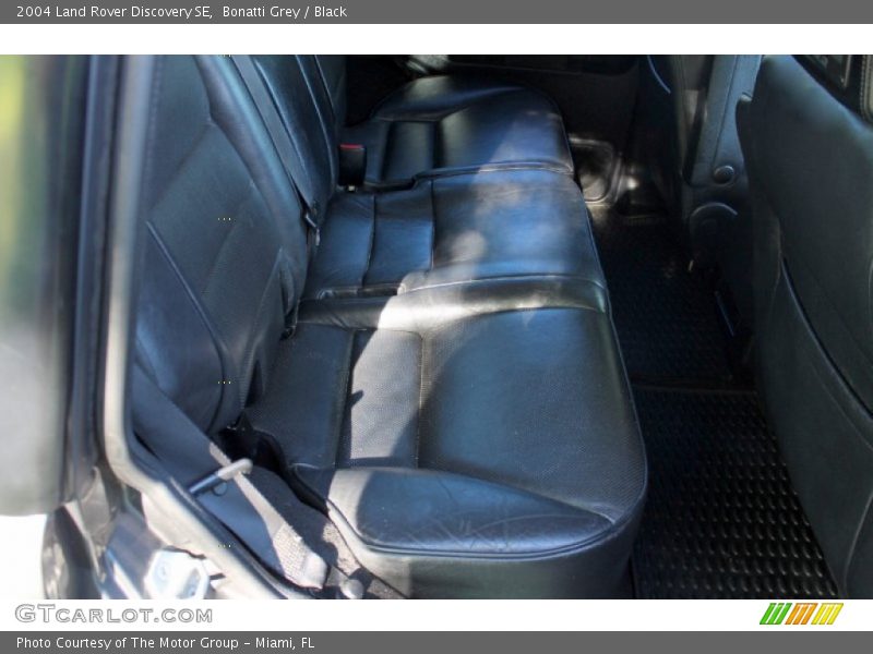 Bonatti Grey / Black 2004 Land Rover Discovery SE