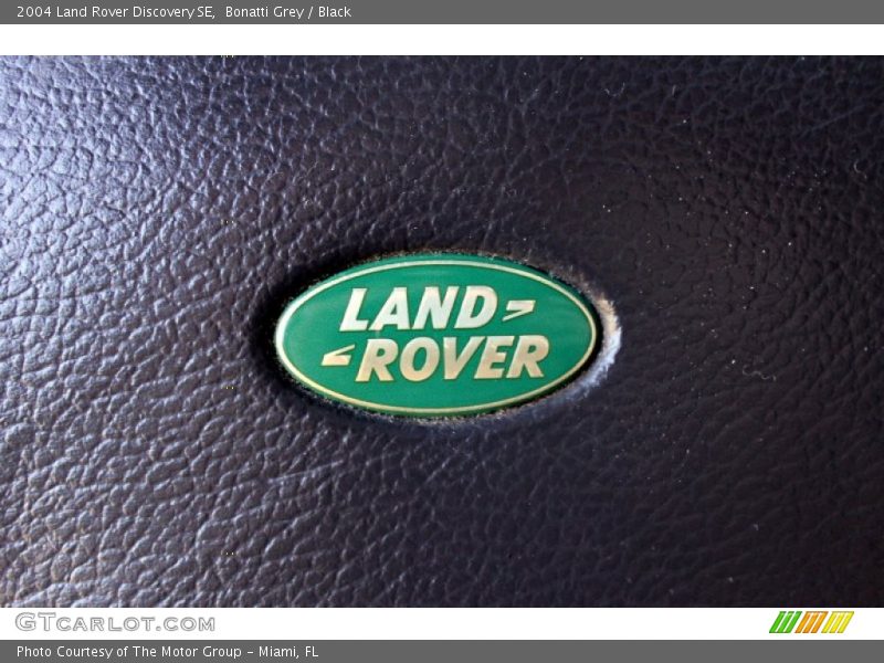Bonatti Grey / Black 2004 Land Rover Discovery SE