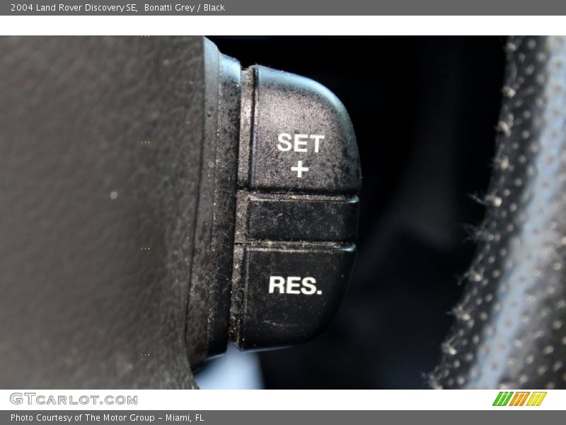 Bonatti Grey / Black 2004 Land Rover Discovery SE