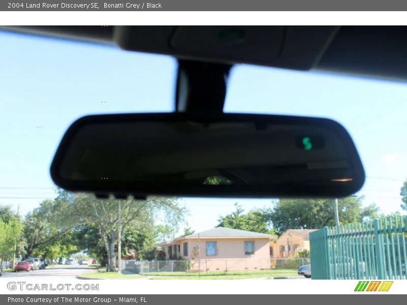 Bonatti Grey / Black 2004 Land Rover Discovery SE