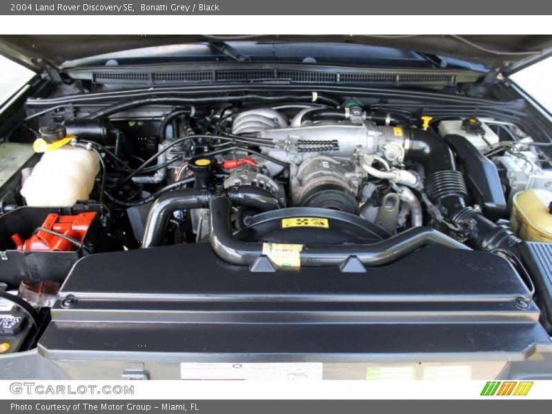 Bonatti Grey / Black 2004 Land Rover Discovery SE