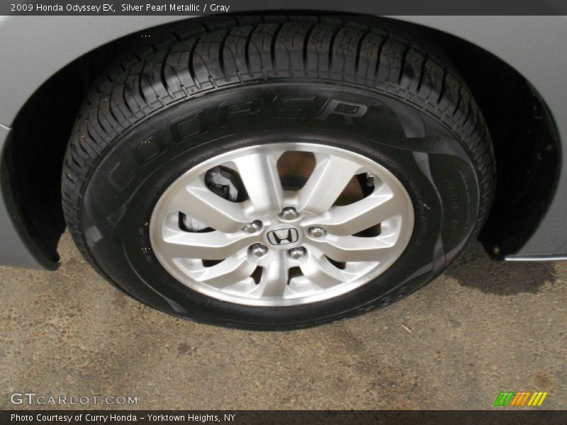Silver Pearl Metallic / Gray 2009 Honda Odyssey EX