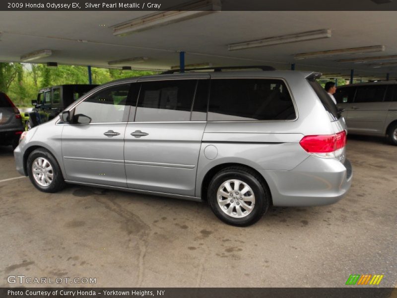 Silver Pearl Metallic / Gray 2009 Honda Odyssey EX