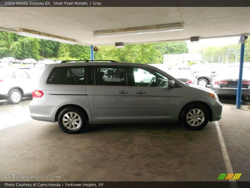 Silver Pearl Metallic / Gray 2009 Honda Odyssey EX