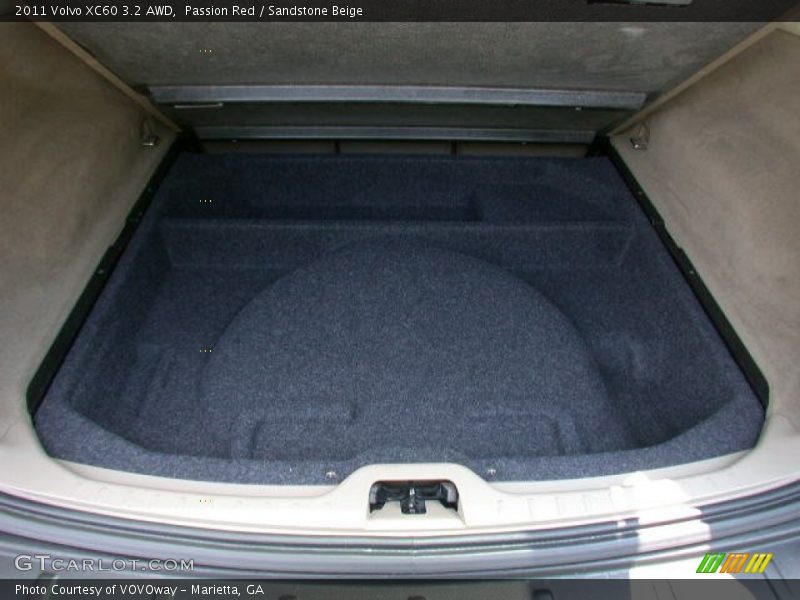  2011 XC60 3.2 AWD Trunk