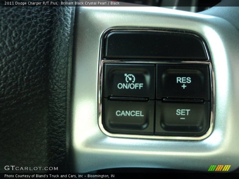 Brilliant Black Crystal Pearl / Black 2011 Dodge Charger R/T Plus