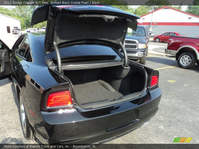 Brilliant Black Crystal Pearl / Black 2011 Dodge Charger R/T Plus