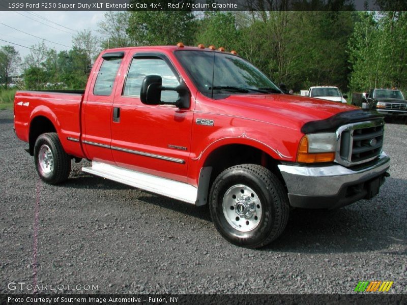 Red / Medium Graphite 1999 Ford F250 Super Duty XLT Extended Cab 4x4
