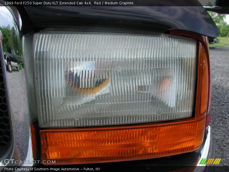 Red / Medium Graphite 1999 Ford F250 Super Duty XLT Extended Cab 4x4