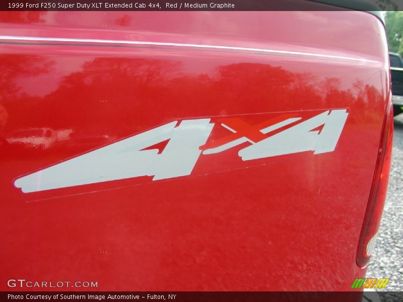 Red / Medium Graphite 1999 Ford F250 Super Duty XLT Extended Cab 4x4