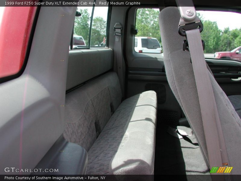 Red / Medium Graphite 1999 Ford F250 Super Duty XLT Extended Cab 4x4