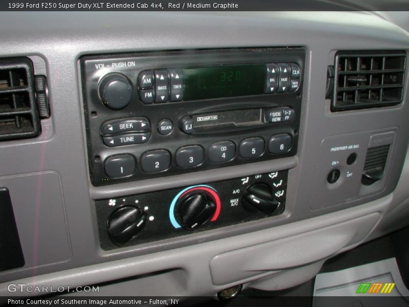 Red / Medium Graphite 1999 Ford F250 Super Duty XLT Extended Cab 4x4