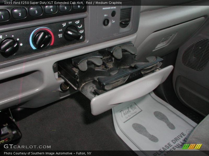 Red / Medium Graphite 1999 Ford F250 Super Duty XLT Extended Cab 4x4