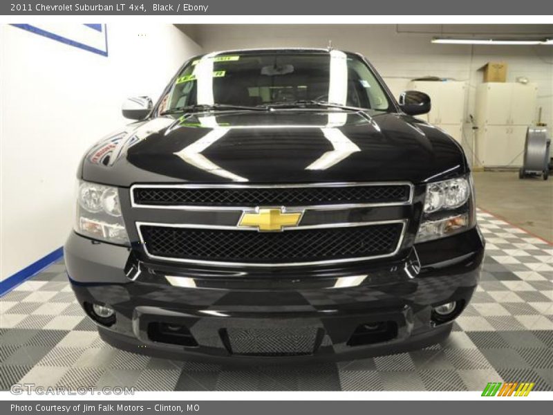 Black / Ebony 2011 Chevrolet Suburban LT 4x4