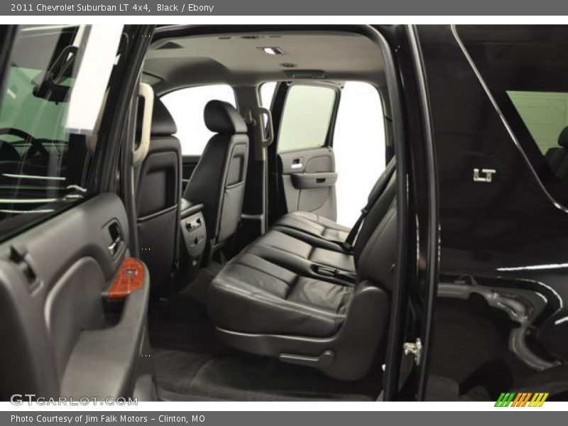 Black / Ebony 2011 Chevrolet Suburban LT 4x4