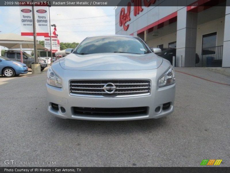Radiant Silver Metallic / Charcoal 2009 Nissan Maxima 3.5 S