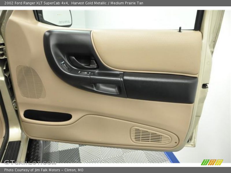 Harvest Gold Metallic / Medium Prairie Tan 2002 Ford Ranger XLT SuperCab 4x4