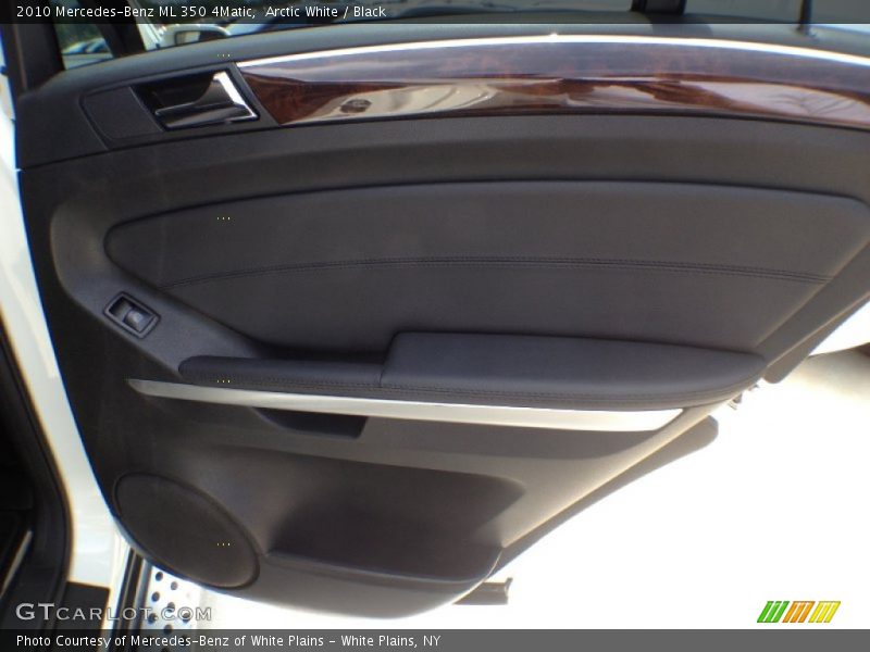 Arctic White / Black 2010 Mercedes-Benz ML 350 4Matic