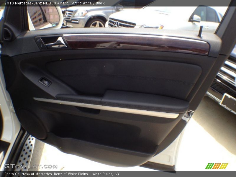 Arctic White / Black 2010 Mercedes-Benz ML 350 4Matic