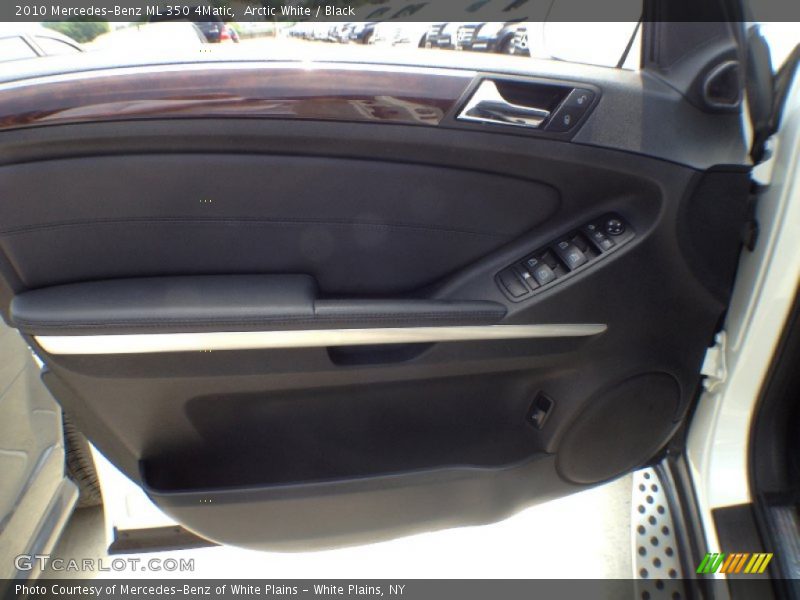 Arctic White / Black 2010 Mercedes-Benz ML 350 4Matic