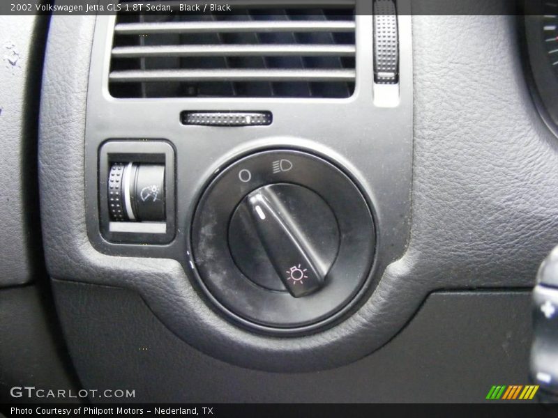 Black / Black 2002 Volkswagen Jetta GLS 1.8T Sedan