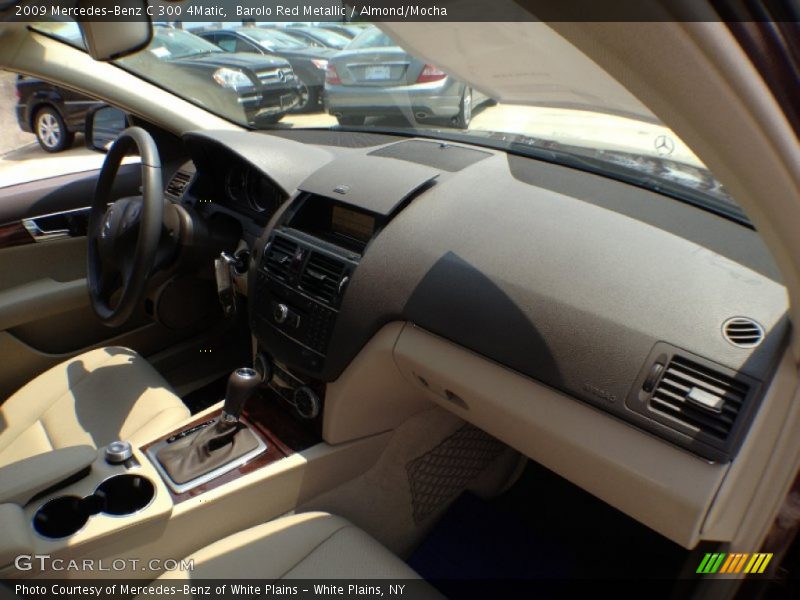 Barolo Red Metallic / Almond/Mocha 2009 Mercedes-Benz C 300 4Matic