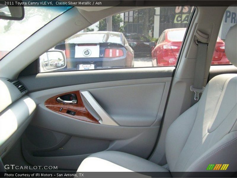 Classic Silver Metallic / Ash 2011 Toyota Camry XLE V6