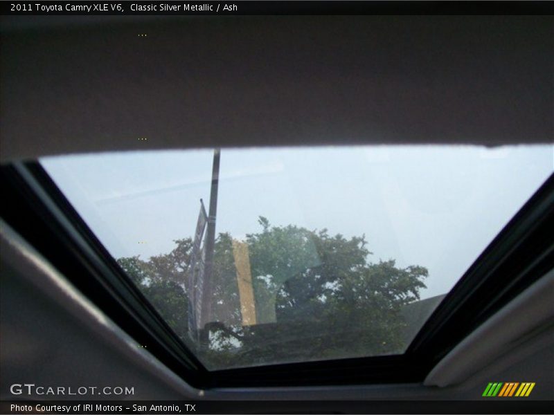 Classic Silver Metallic / Ash 2011 Toyota Camry XLE V6