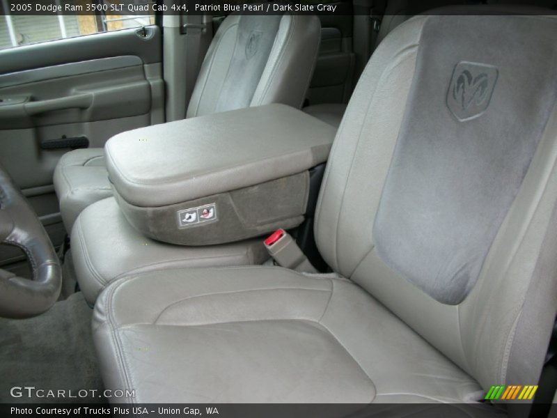 Patriot Blue Pearl / Dark Slate Gray 2005 Dodge Ram 3500 SLT Quad Cab 4x4