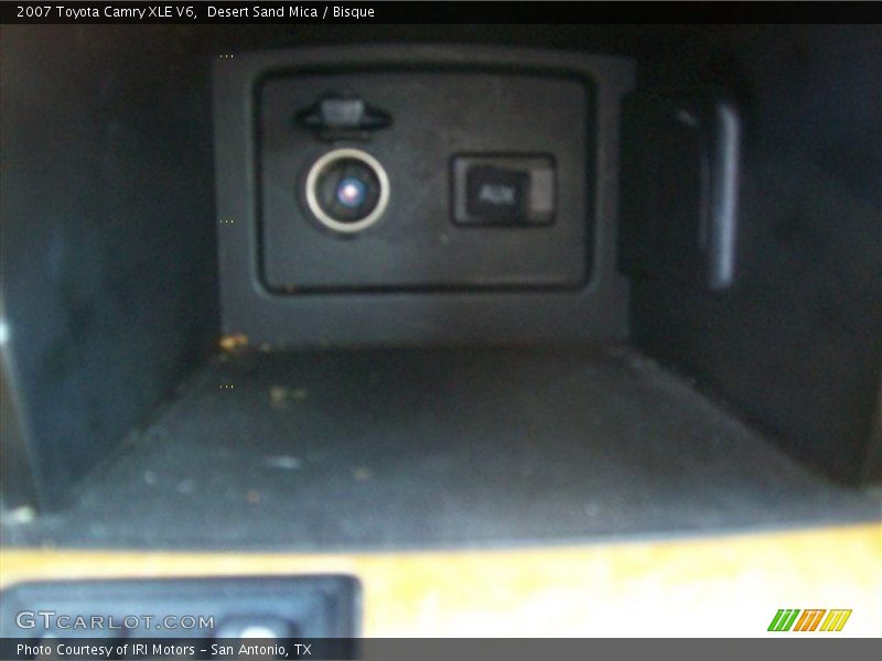 Desert Sand Mica / Bisque 2007 Toyota Camry XLE V6